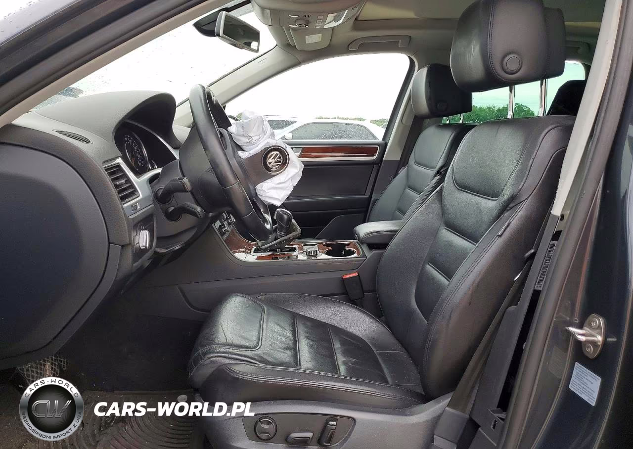 2013 Volkswagen Touareg V6 VIN:WVGEF9BP9DD006165 - 7