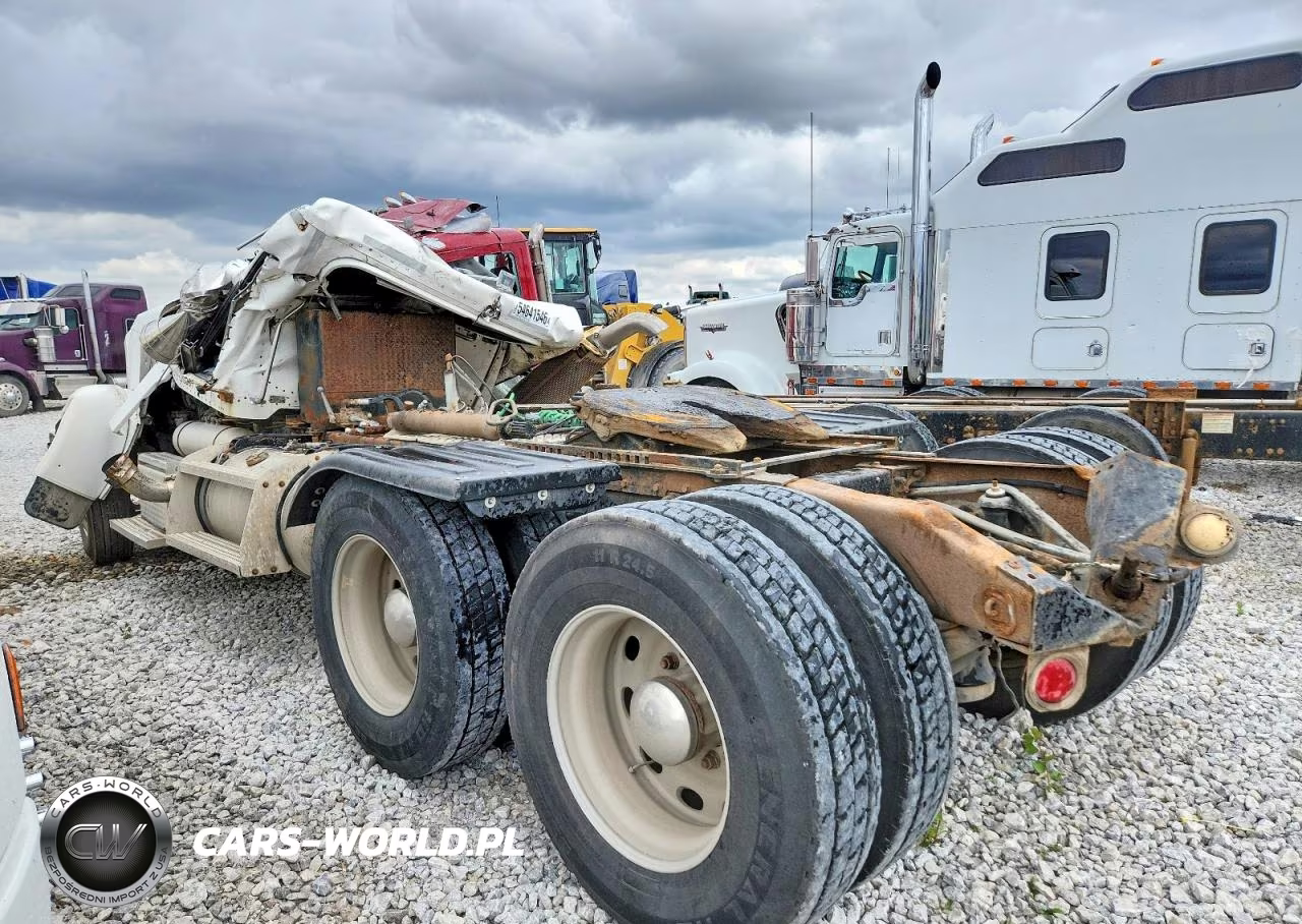 2005 Peterbilt 379 Semi Truck VIN:1XP5DB9X25D851933 - 3