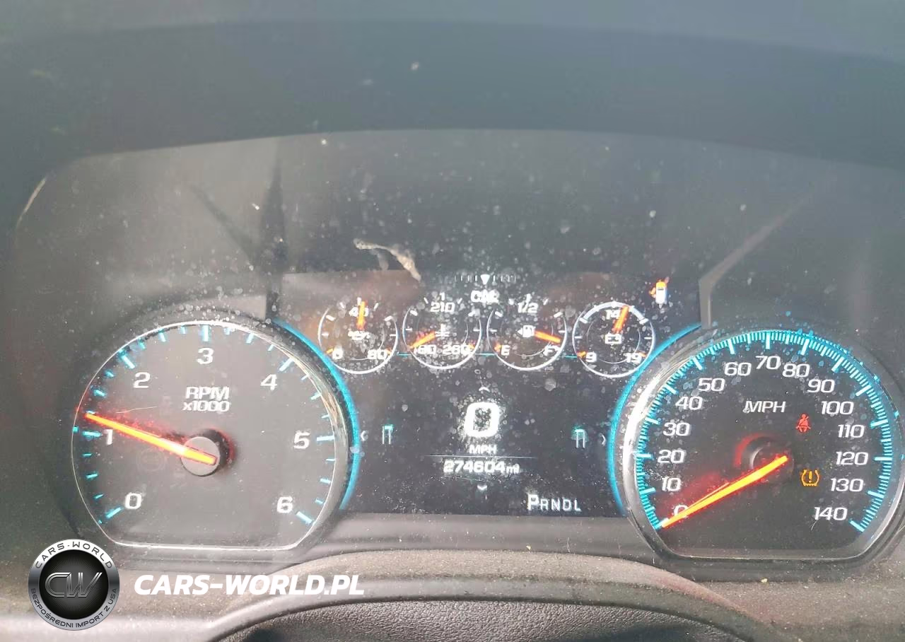 2018 GMC Yukon Denali VIN:1GKS2CKJ3JR225167 - 9
