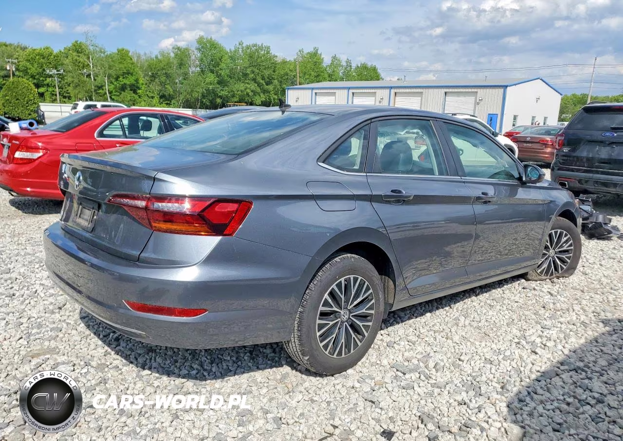 2019 Volkswagen Jetta S VIN:3VWC57BU0KM237155 - 3