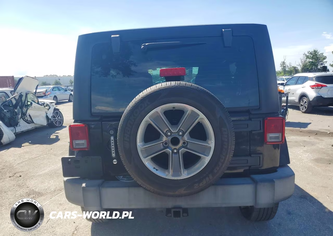 2017 Jeep Wrangler Unlimited Sport VIN:1C4BJWDG9HL581668 - 6