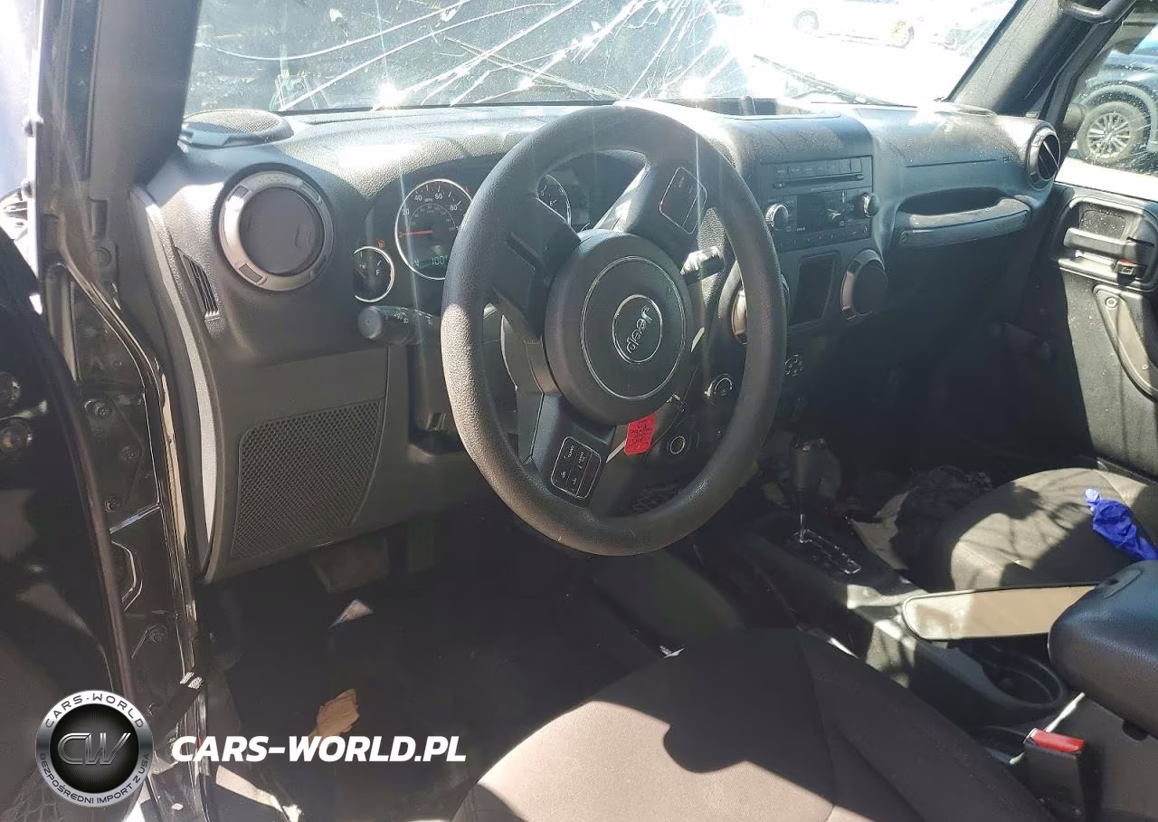 2017 Jeep Wrangler Unlimited Sport VIN:1C4BJWDG9HL581668 - 8