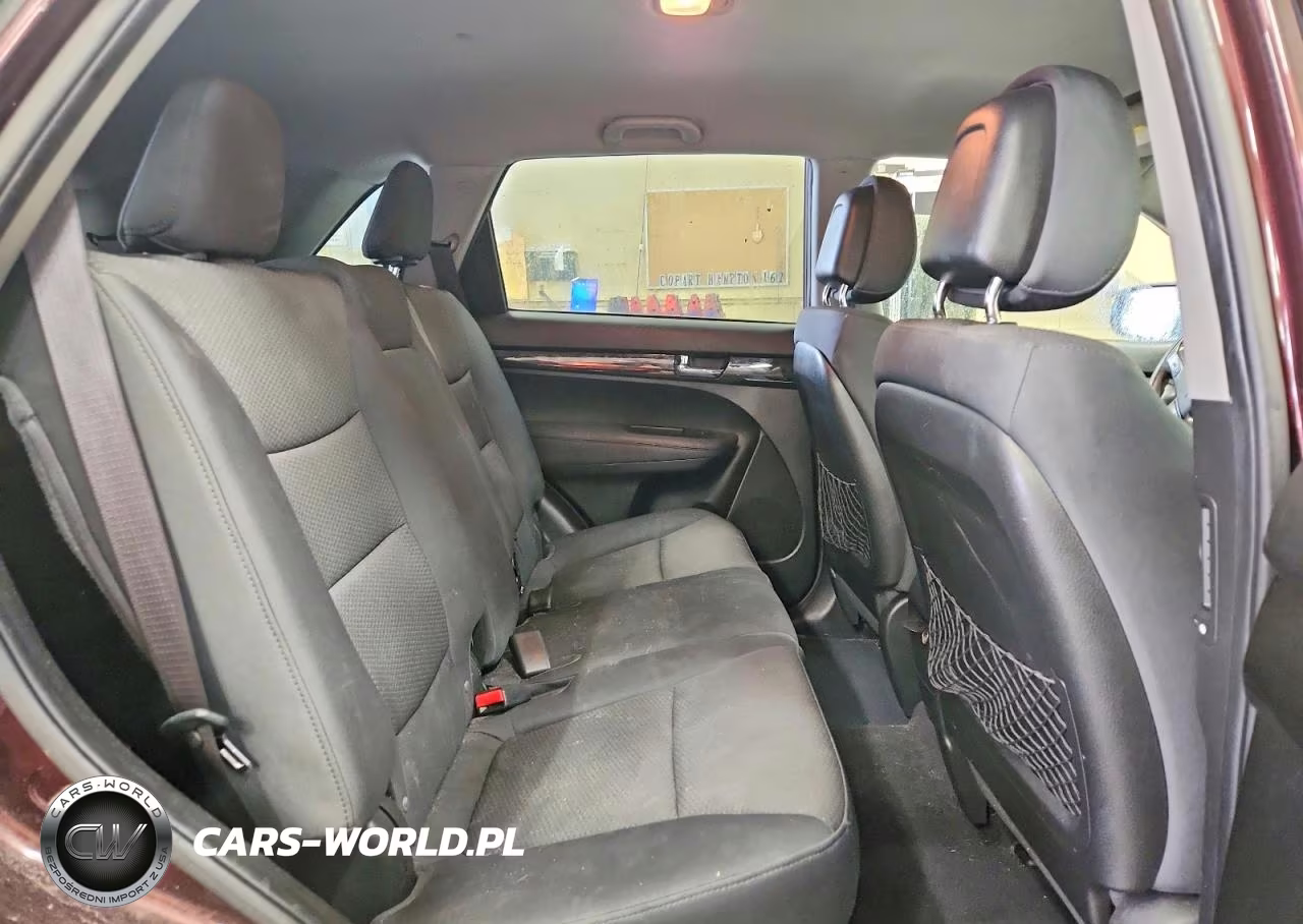 2011 Kia Sorento Lx VIN:5XYKT4A17BG086564 - 11