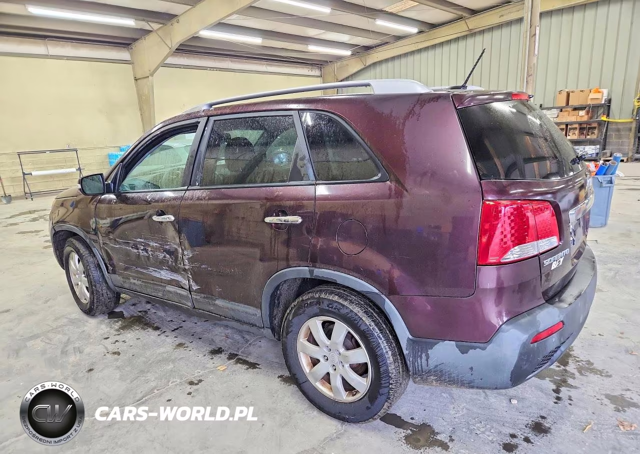 2011 Kia Sorento Lx VIN:5XYKT4A17BG086564 - 2