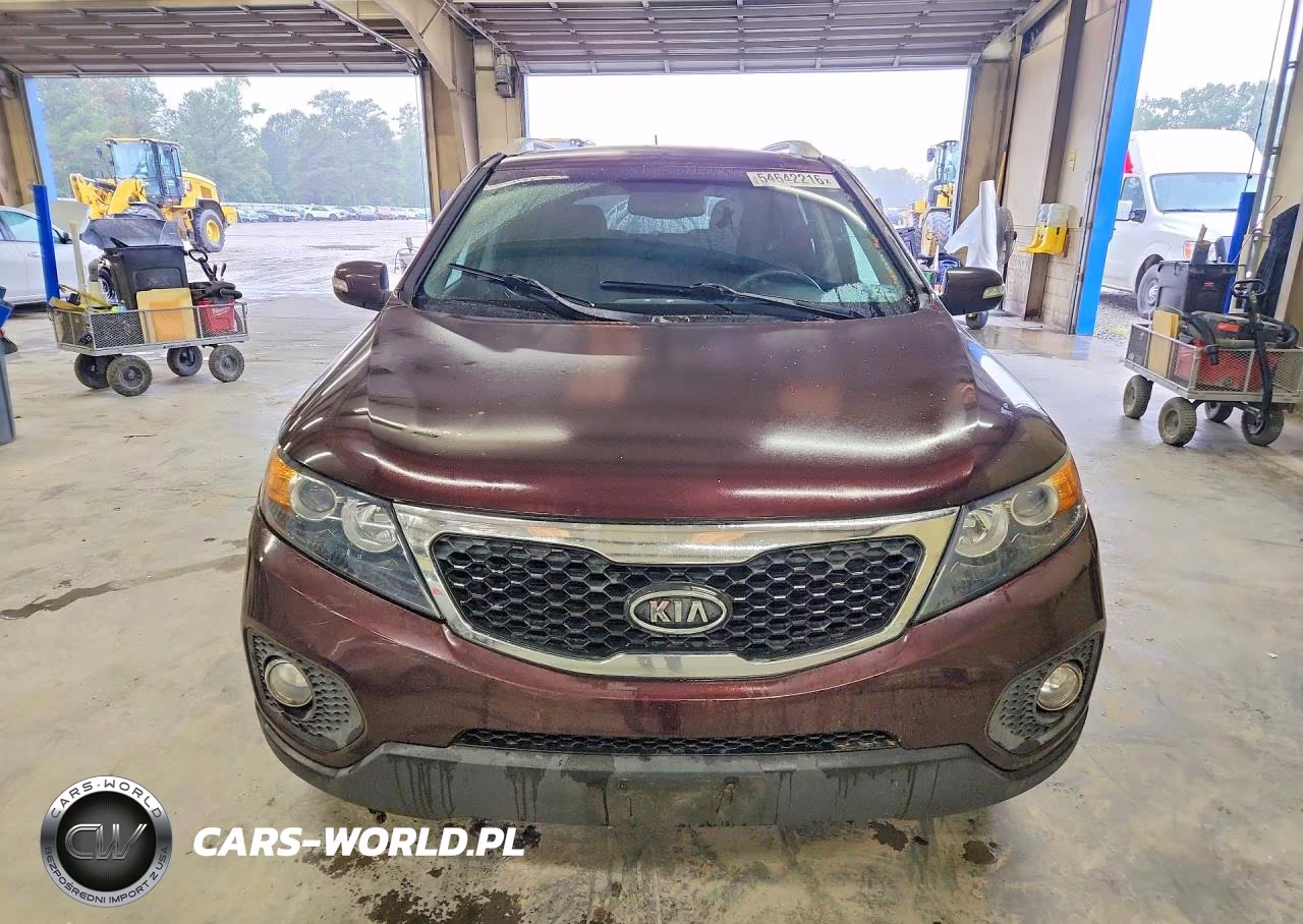 2011 Kia Sorento Lx VIN:5XYKT4A17BG086564 - 5