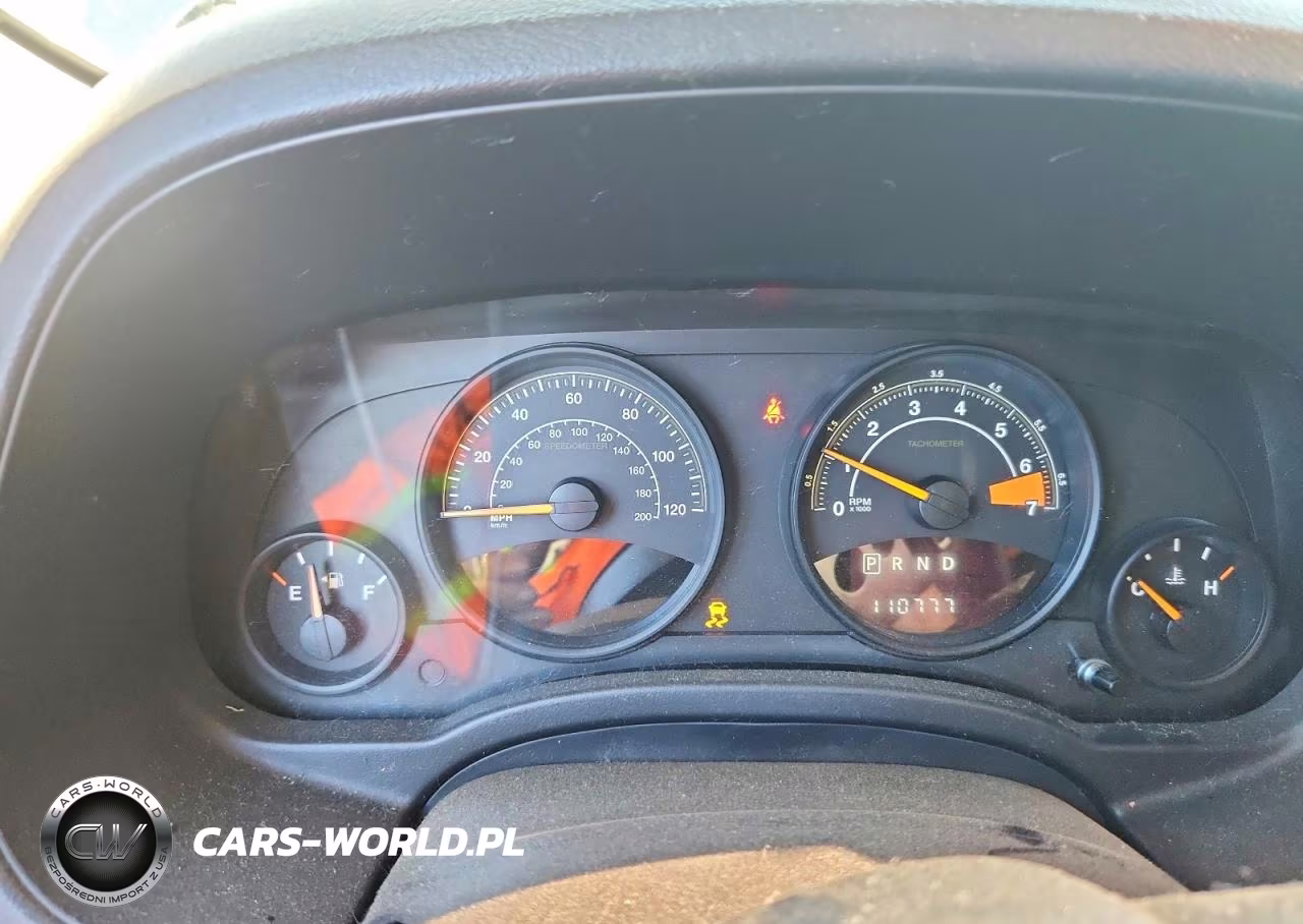 2016 Jeep Patriot Latitude VIN:1C4NJRFB0GD626800 - 9