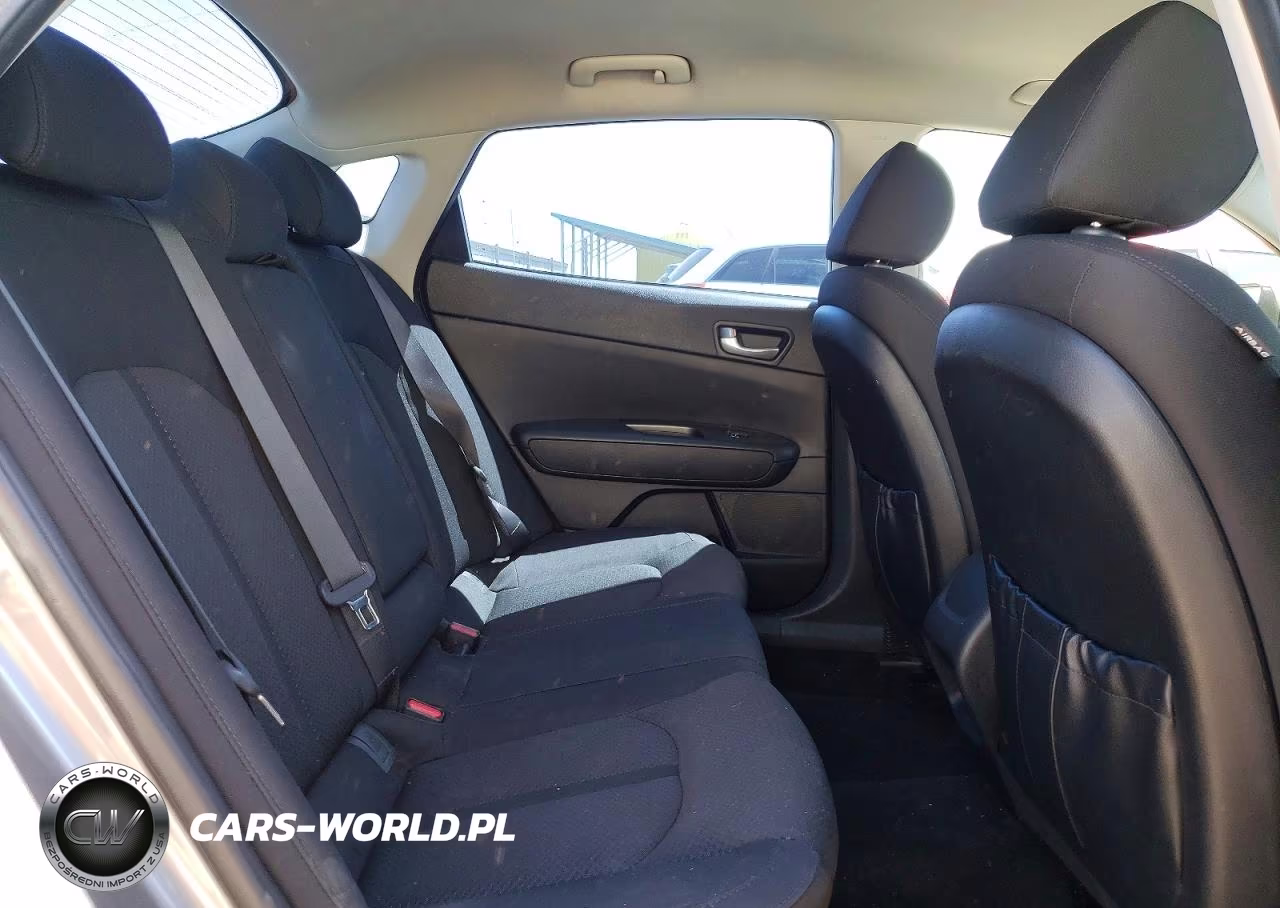 2018 Kia Optima Lx VIN:5XXGT4L30JG187274 - 10