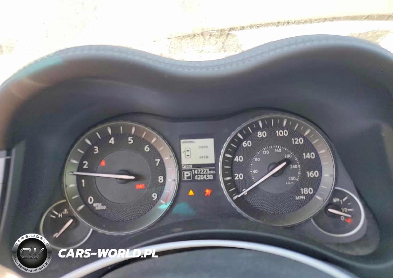 2015 Infiniti Q70L 3.7 VIN:JN1BY1PR4FM830156 - 9