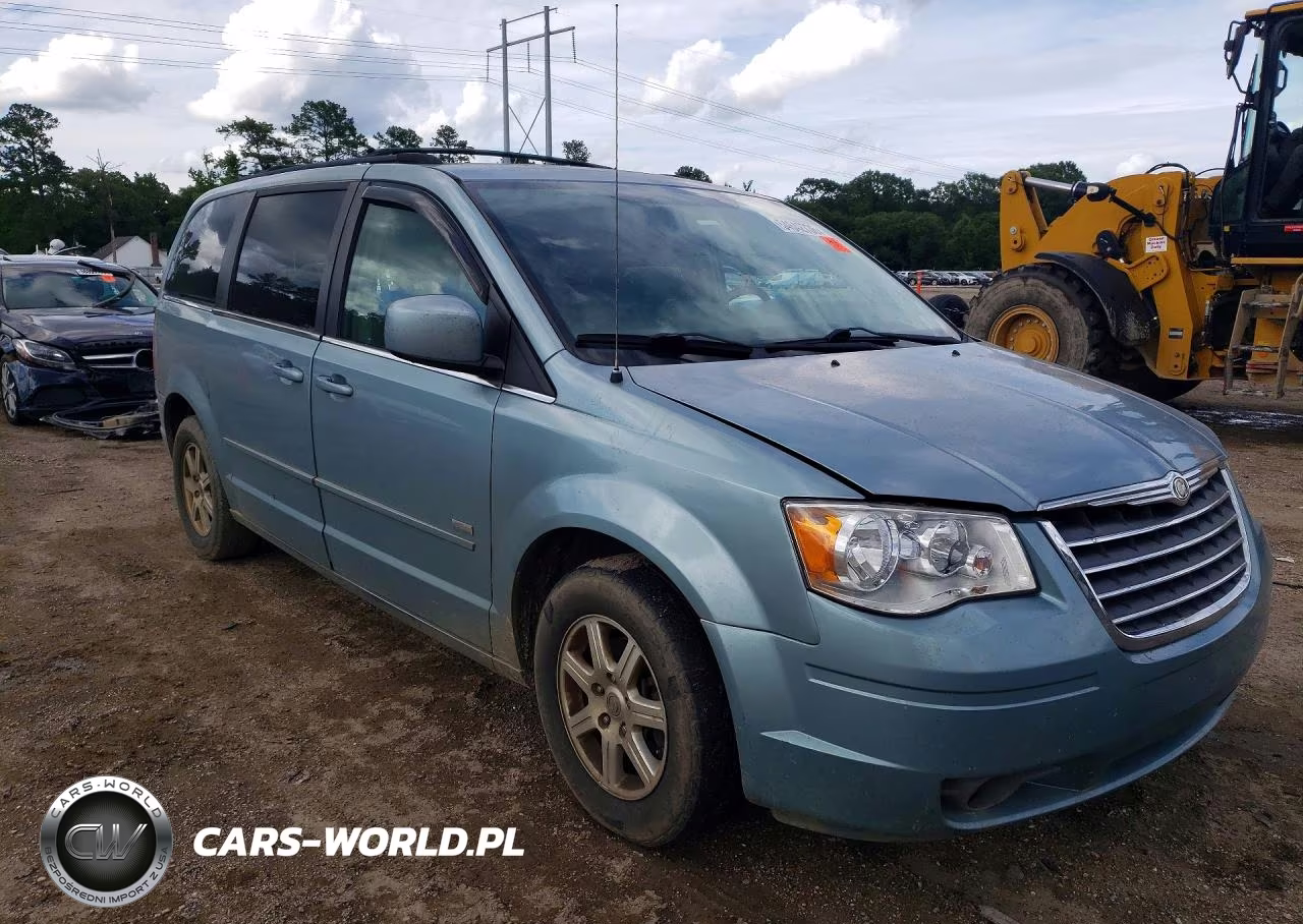 2008 Chrysler Town & Country Touring VIN:2A8HR54P18R733147 - 4