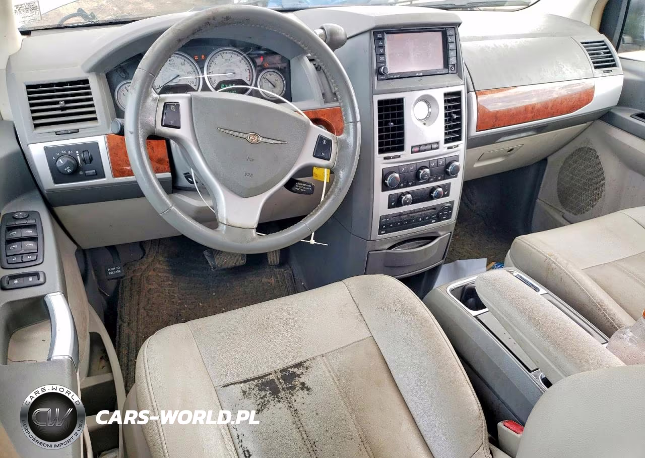2008 Chrysler Town & Country Touring VIN:2A8HR54P18R733147 - 8