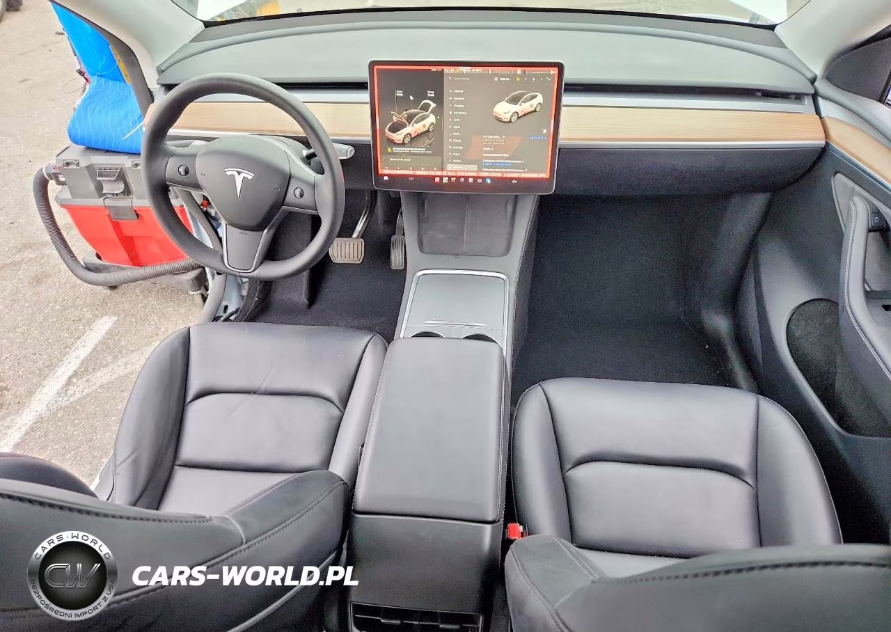 2024 Tesla Model Y VIN:7SAYGDEE9RF075162 - 8