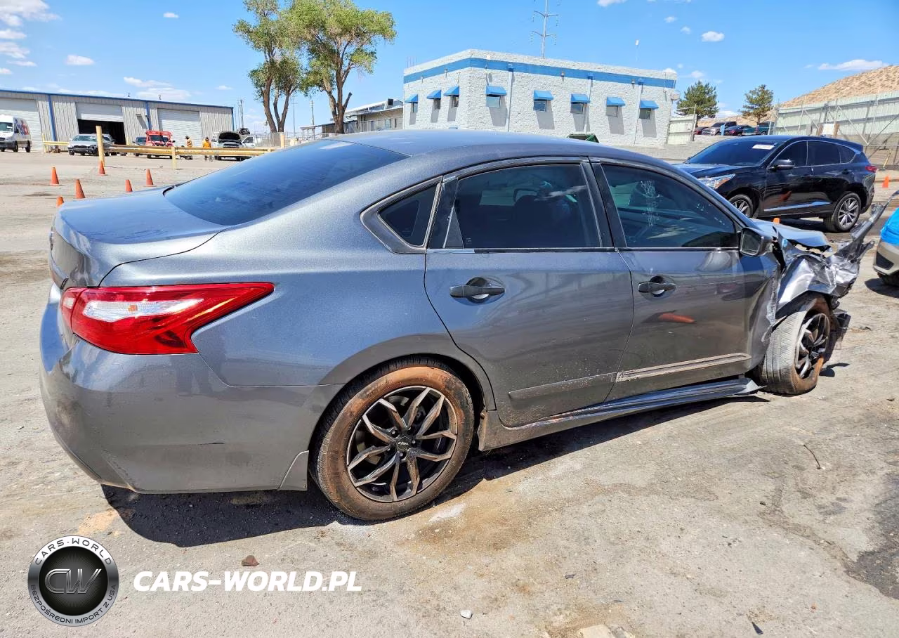 2017 Nissan Altima 2.5 S VIN:1N4AL3AP3HC475957 - 3
