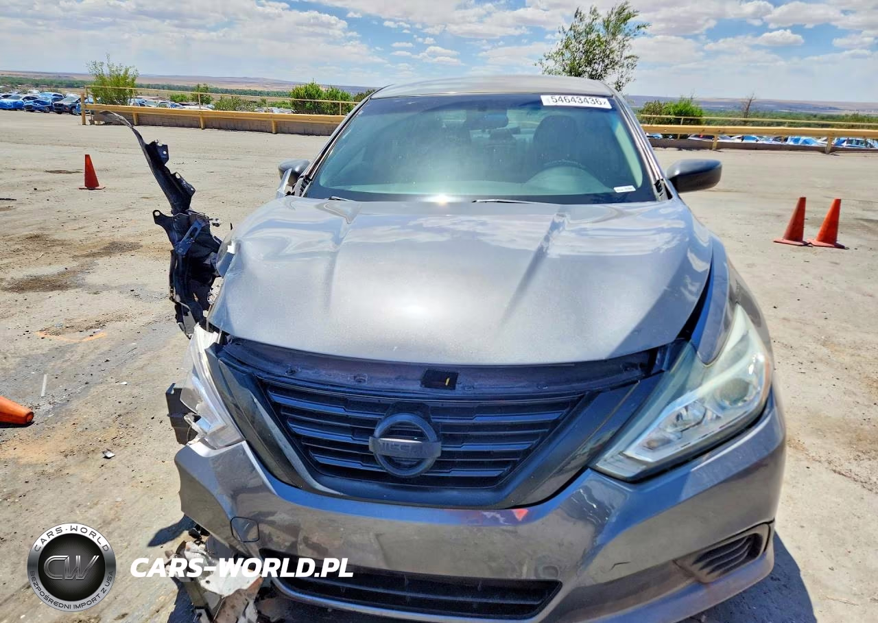 2017 Nissan Altima 2.5 S VIN:1N4AL3AP3HC475957 - 5