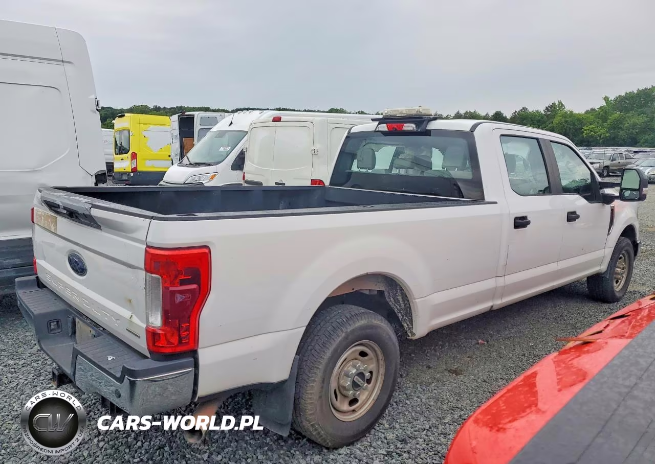 2017 Ford F250 Super Duty VIN:1FT7W2A69HEE97804 - 3