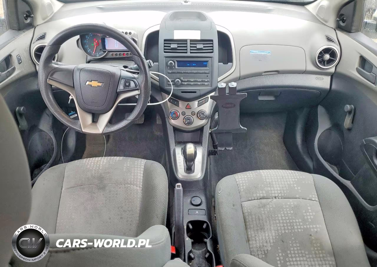 2016 Chevrolet Sonic Ls VIN:1G1JA6SH9G4156105 - 8