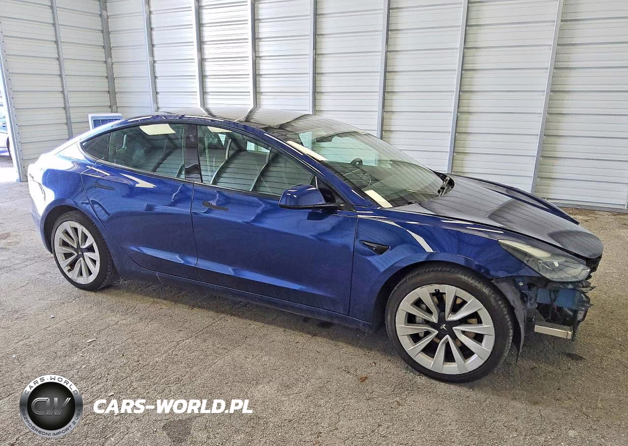 2023 Tesla Model 3 VIN:5YJ3E1EAXPF438025 - 4