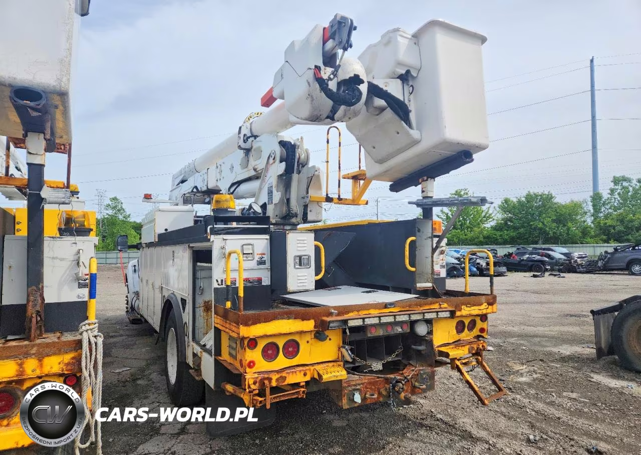 2012 Ford F750 Super Duty Bucket Truck VIN:3FRXX7FK9CV397699 - 3