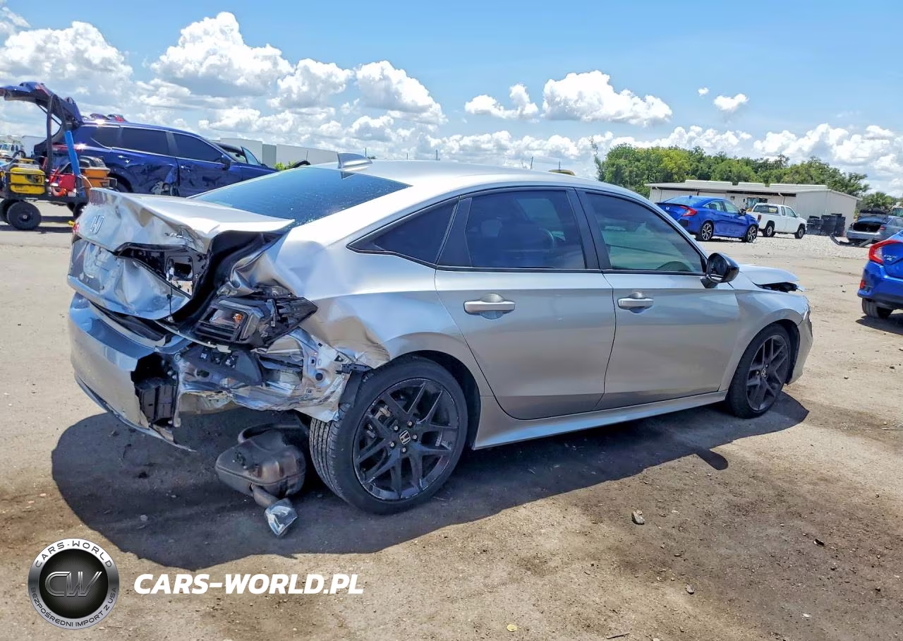 2025 Honda Civic Sport VIN:2HGFE2F58SH524653 - 3