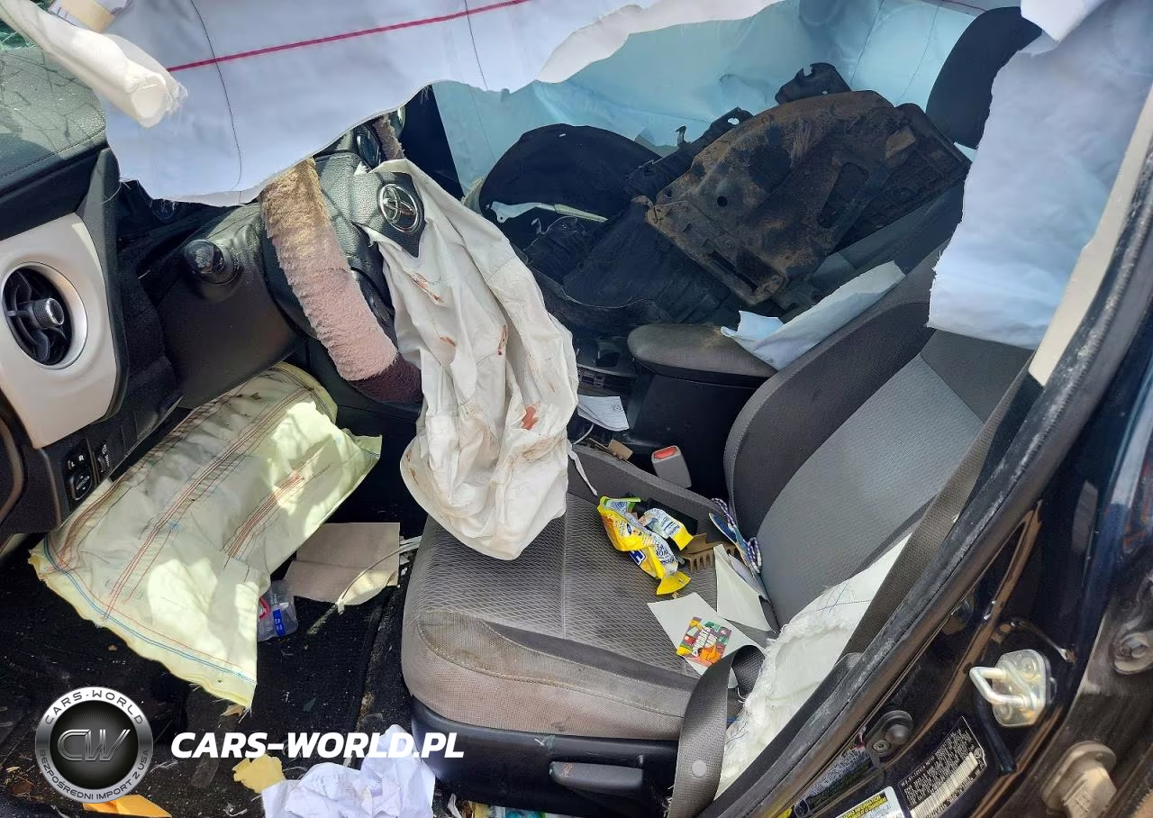 2018 Toyota Corolla Le VIN:2T1BURHE7JC066893 - 7