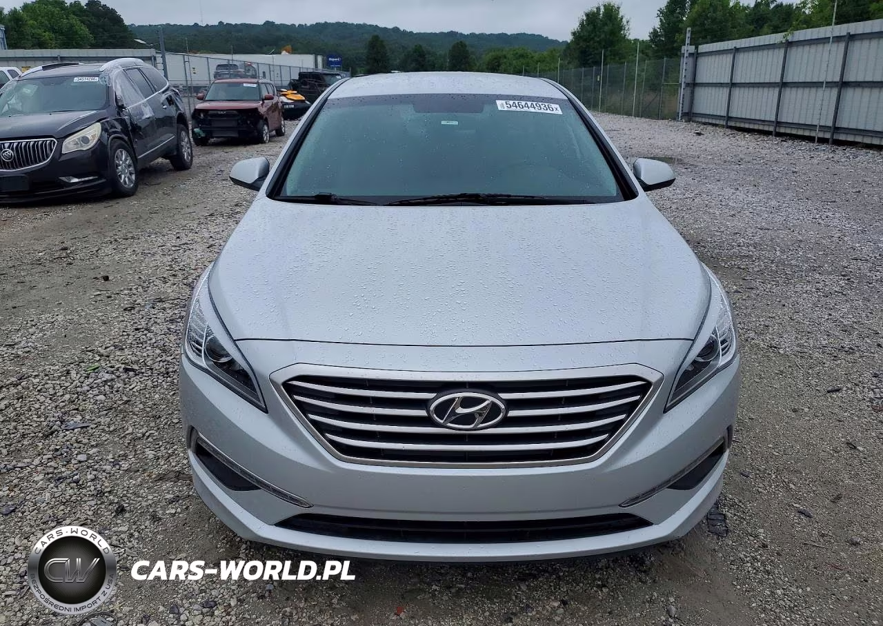 2015 Hyundai Sonata VIN:5NPE24AF8FH005596 - 5