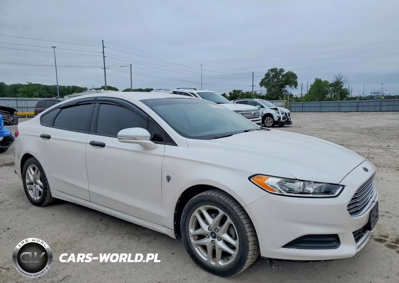 2013 Ford Fusion Se VIN:3FA6P0H72DR125617 - 4
