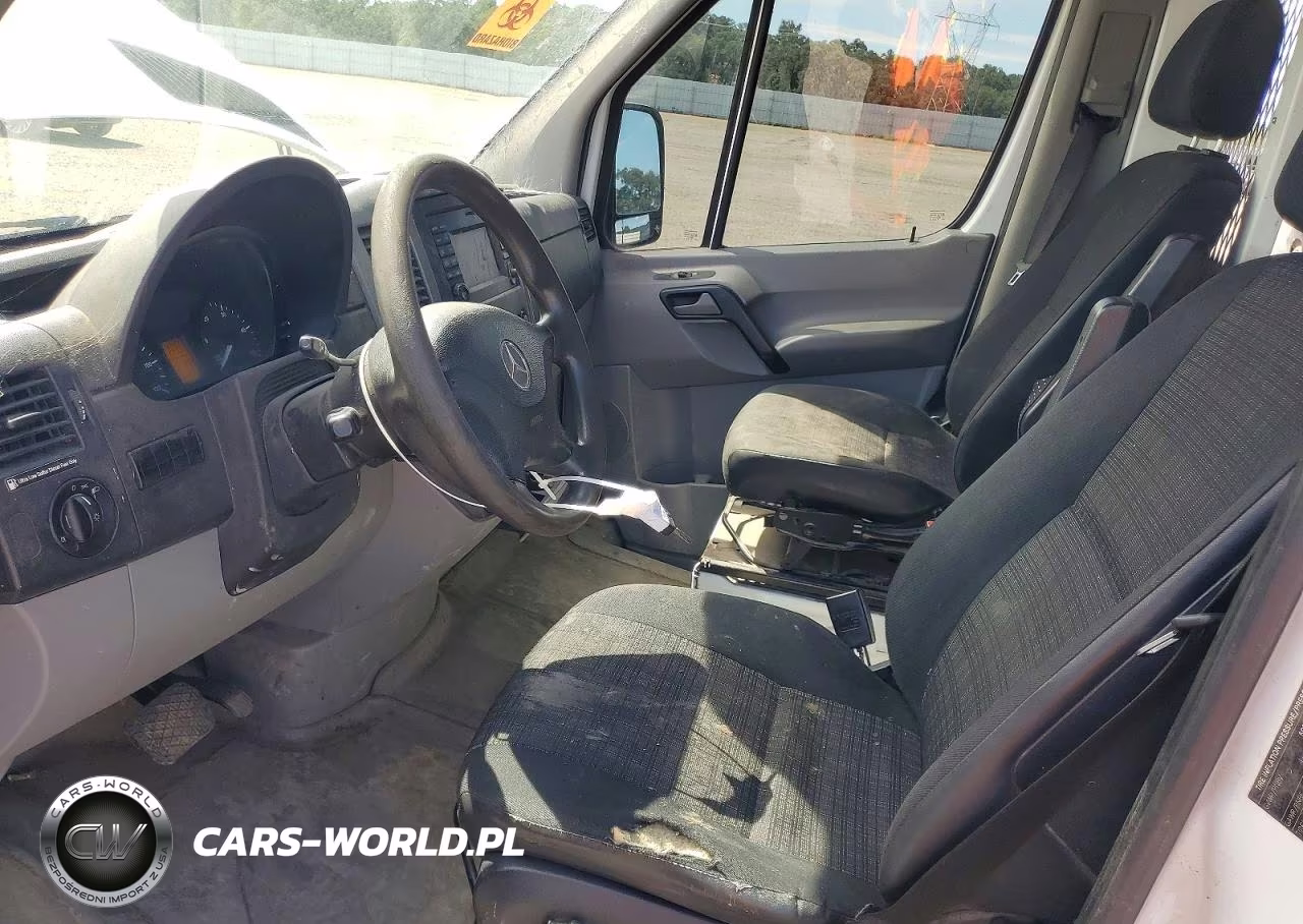 2014 Mercedes-Benz Sprinter 3500 VIN:WD3PF4CC7E5832224 - 7