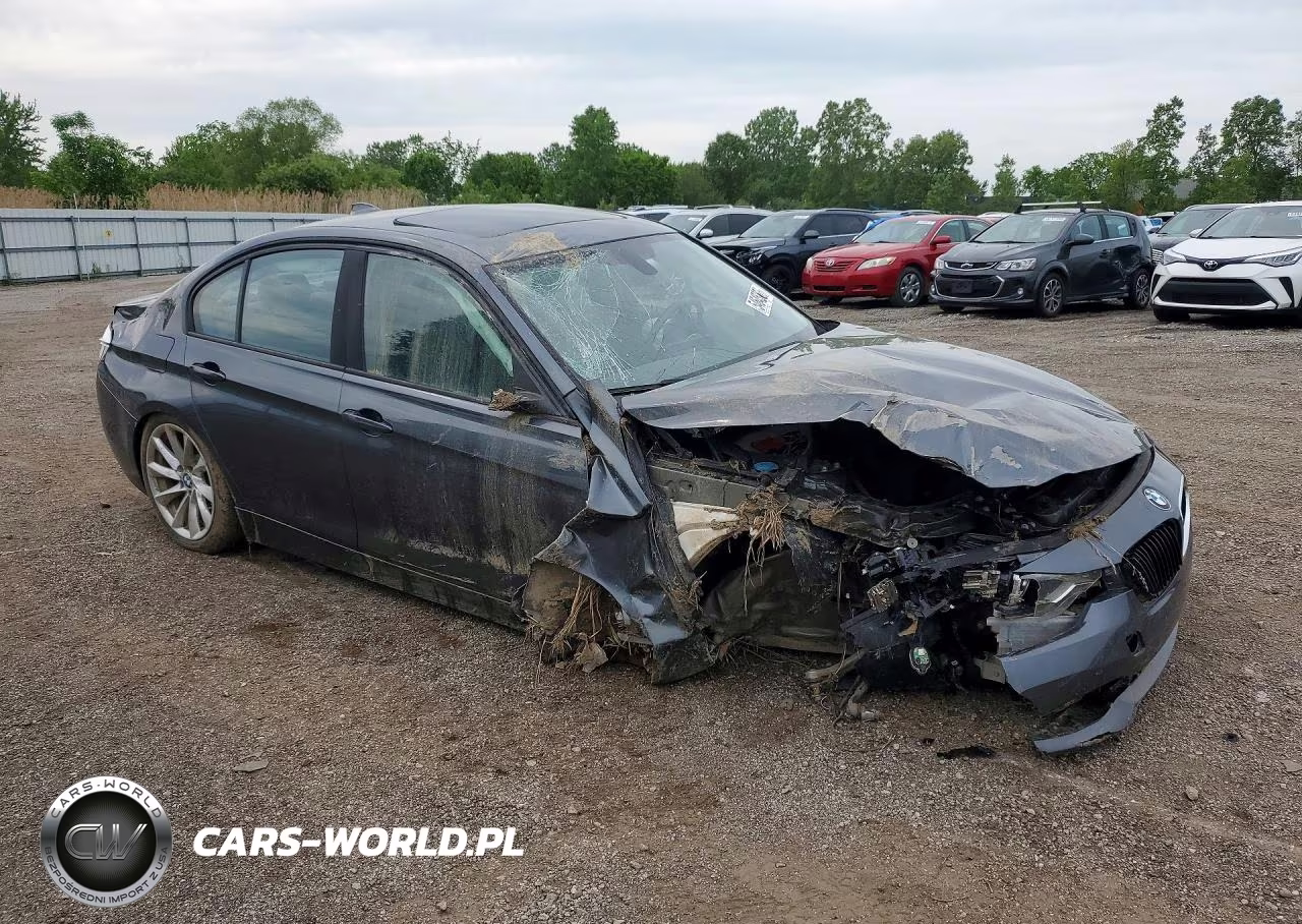 2018 BMW 320 Xi VIN:WBA8A3C53JA357819 - 4