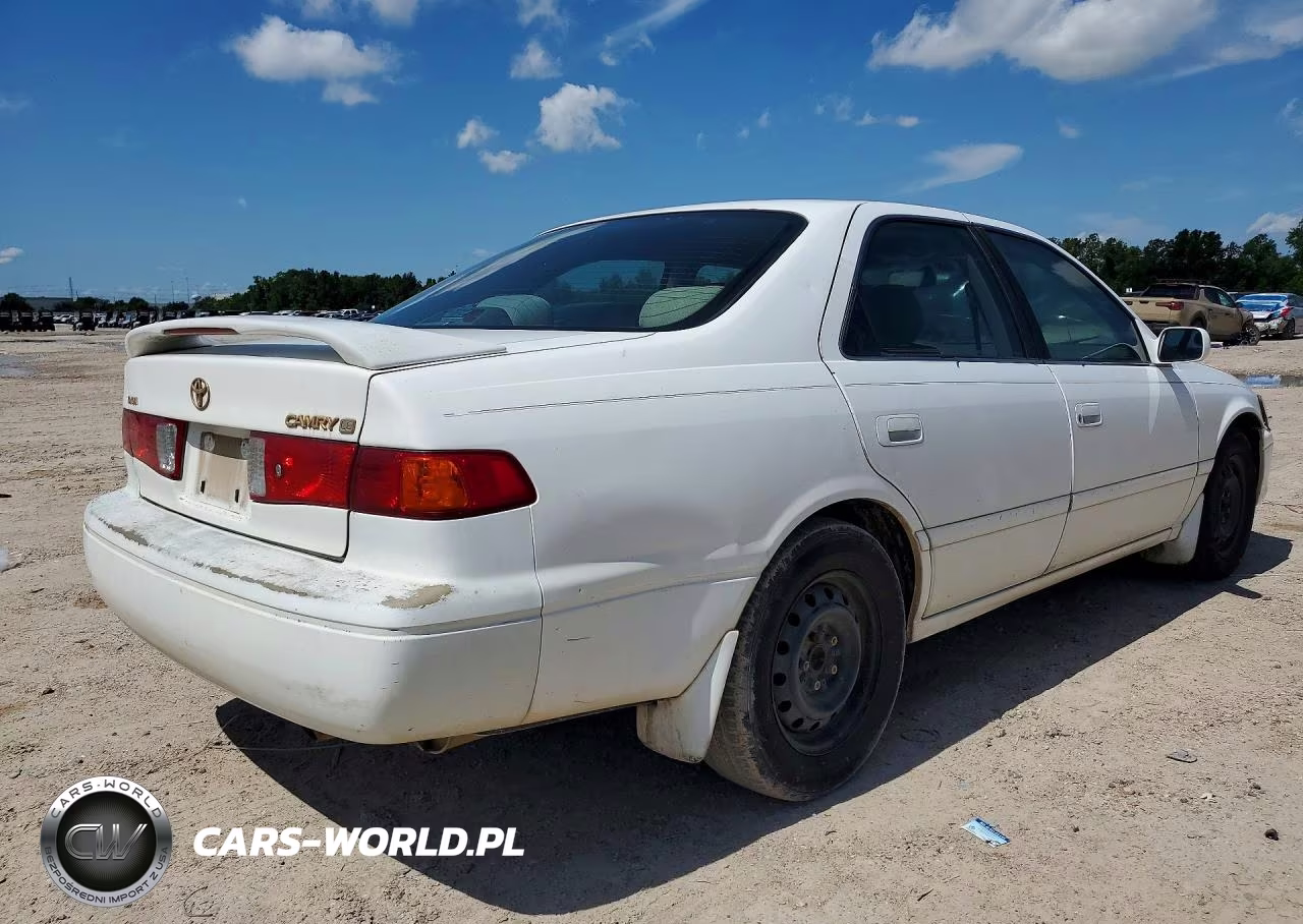 2001 Toyota Camry Se VIN:JT2BG22K010566359 - 3