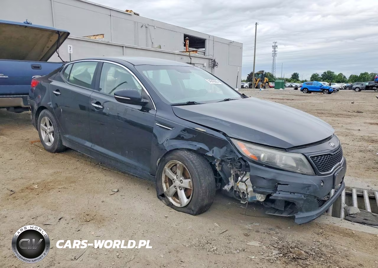 2015 Kia Optima Lx VIN:5XXGM4A71FG360732 - 4