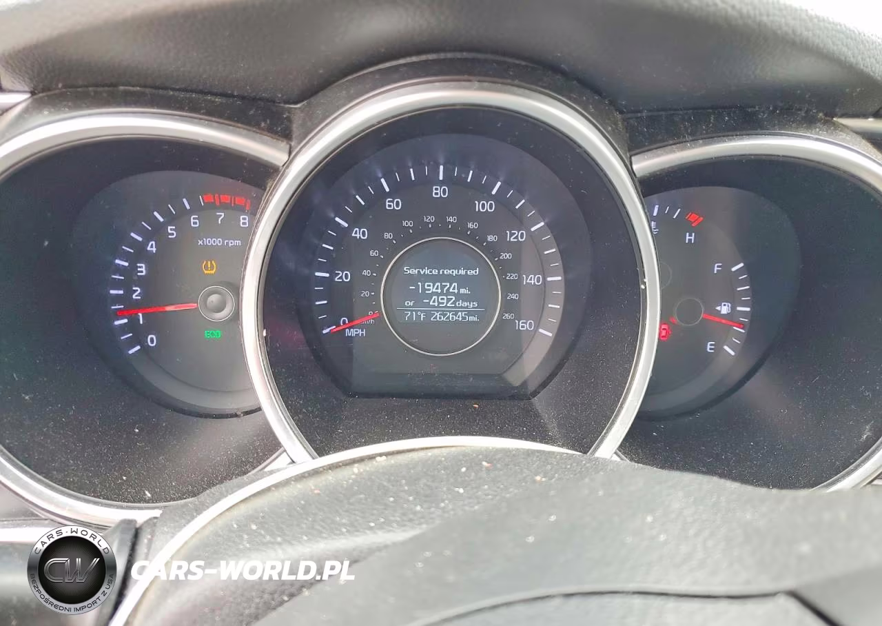 2015 Kia Optima Lx VIN:5XXGM4A71FG360732 - 9