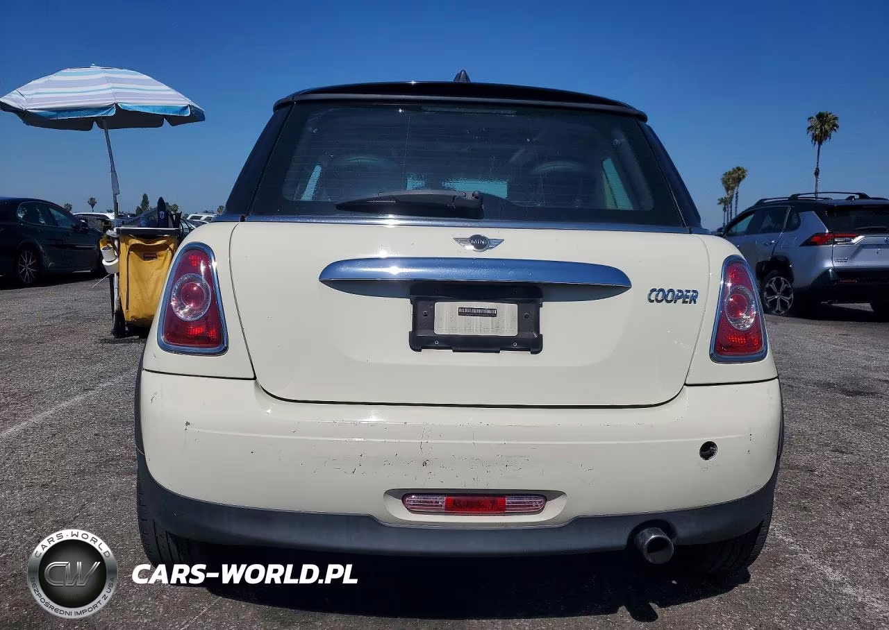 2013 Mini Cooper VIN:WMWSU3C55DT686026 - 6