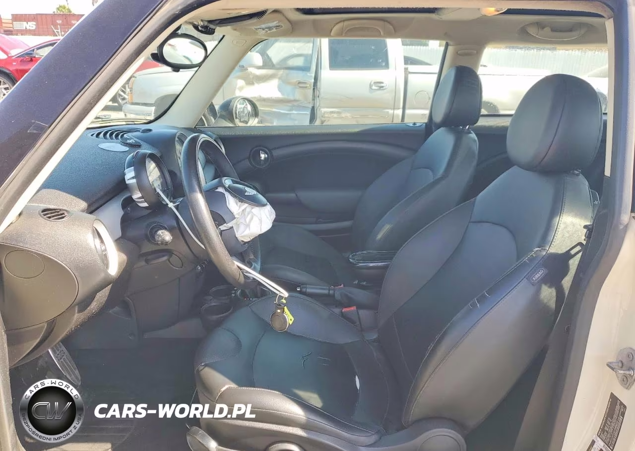 2013 Mini Cooper VIN:WMWSU3C55DT686026 - 7