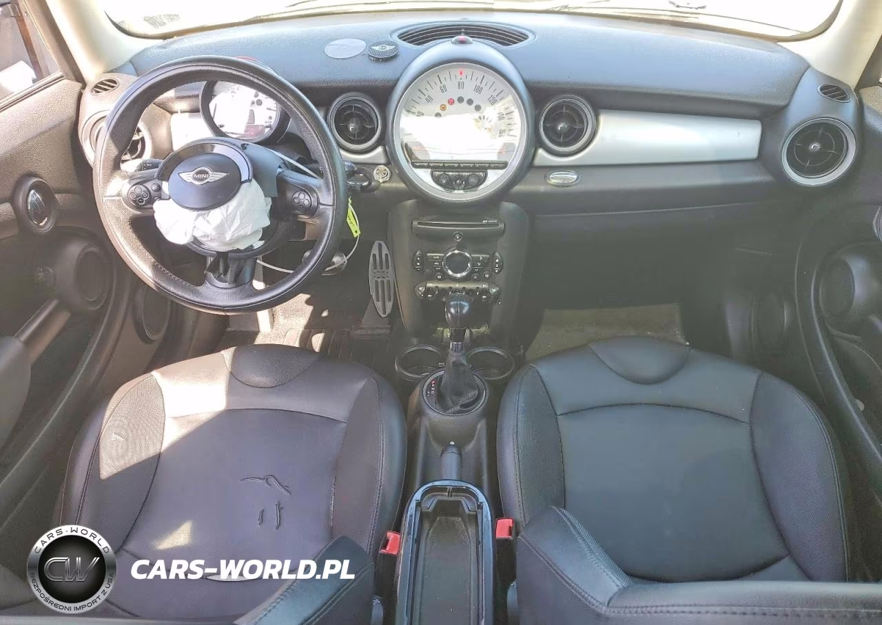 2013 Mini Cooper VIN:WMWSU3C55DT686026 - 8