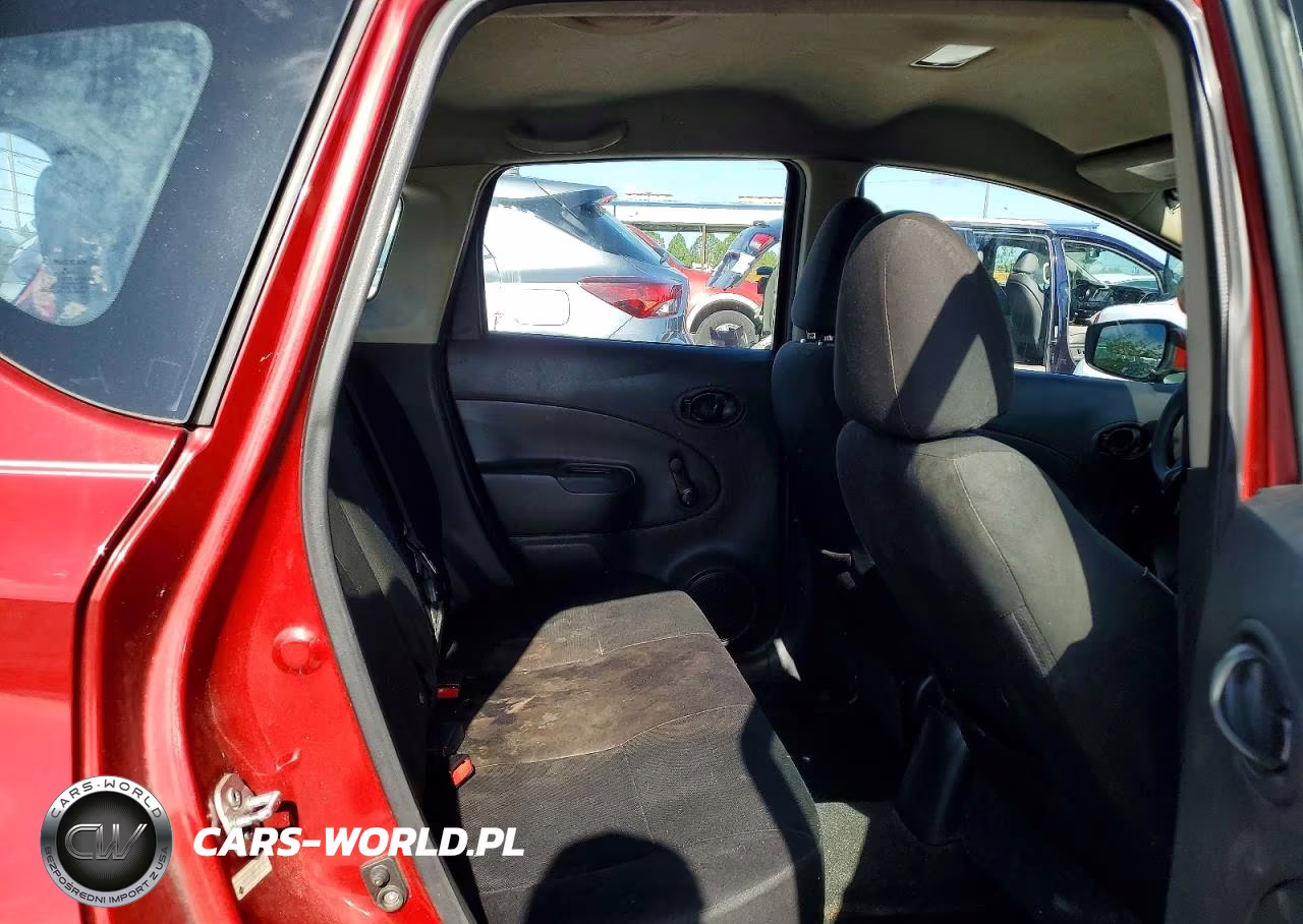 2015 Nissan Versa Note S Plus VIN:3N1CE2CP2FL361117 - 10