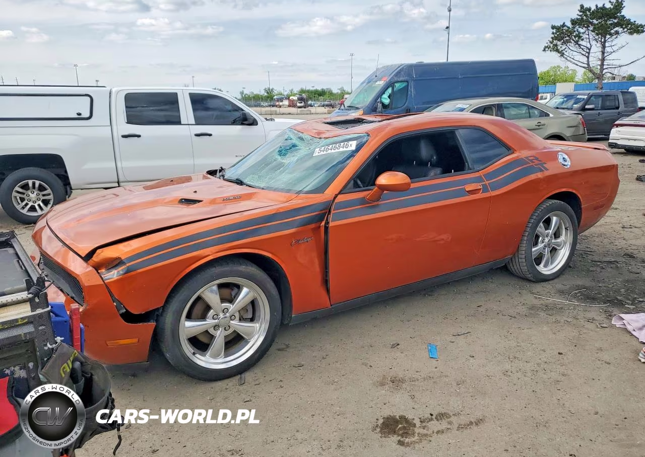 2011 Dodge Challenger R