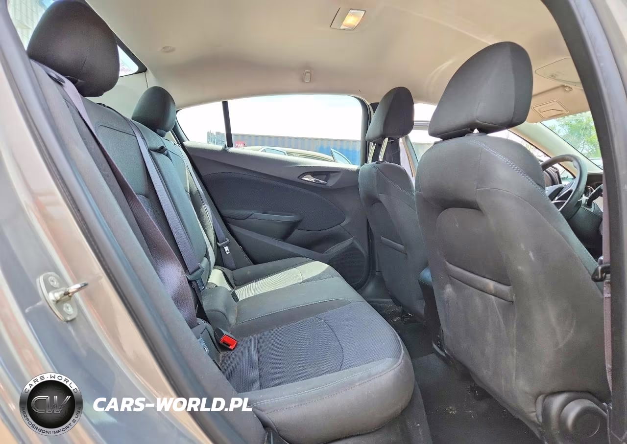 2017 Chevrolet Cruze Lt VIN:3G1BE5SM8HS571076 - 10