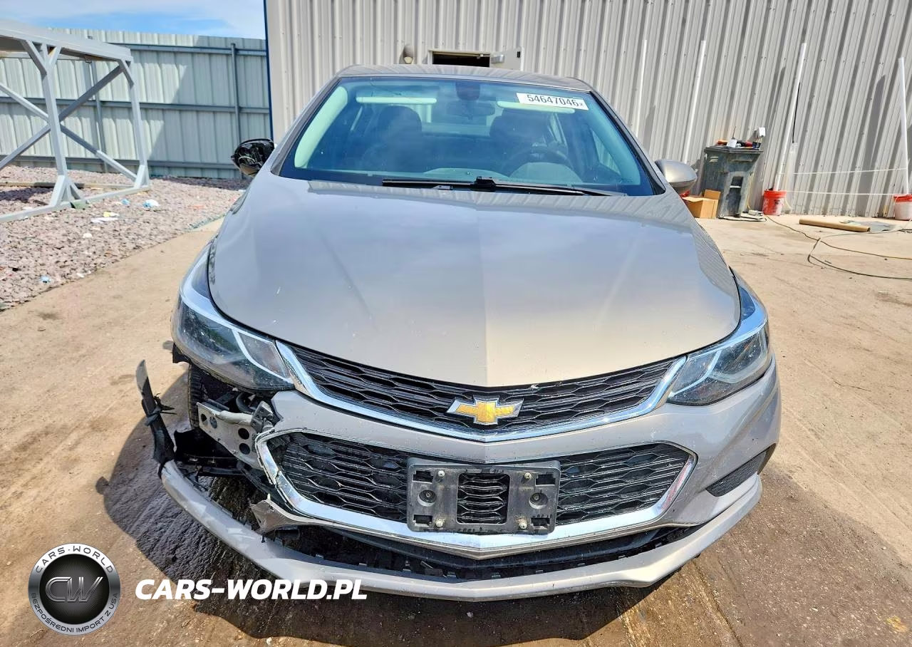 2017 Chevrolet Cruze Lt VIN:3G1BE5SM8HS571076 - 5