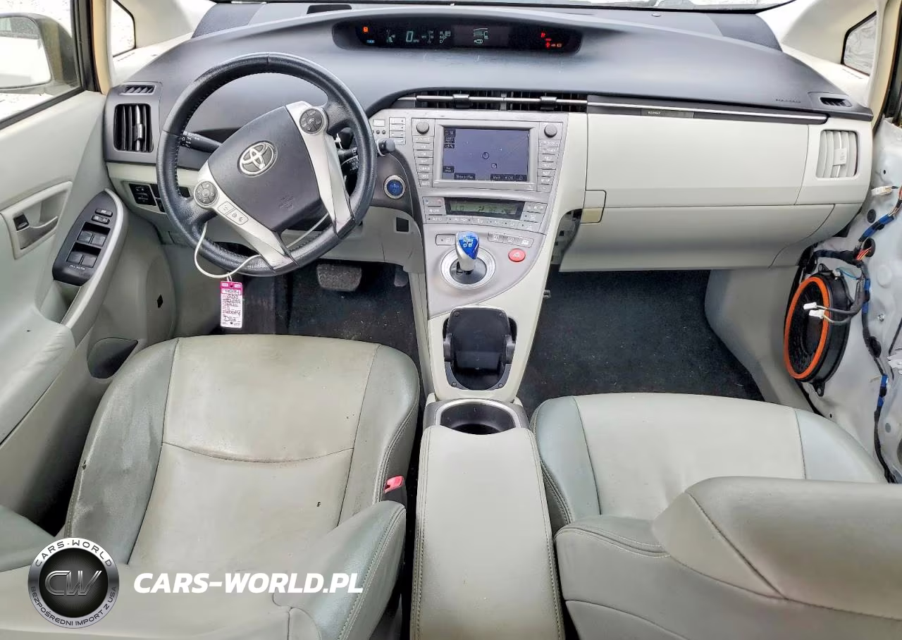 2013 Toyota Prius Four VIN:JTDKN3DU9D5597652 - 8