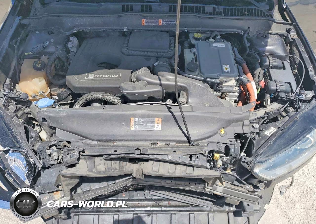 2016 Ford Fusion S Hybrid VIN:3FA6P0UU0GR126992 - 11