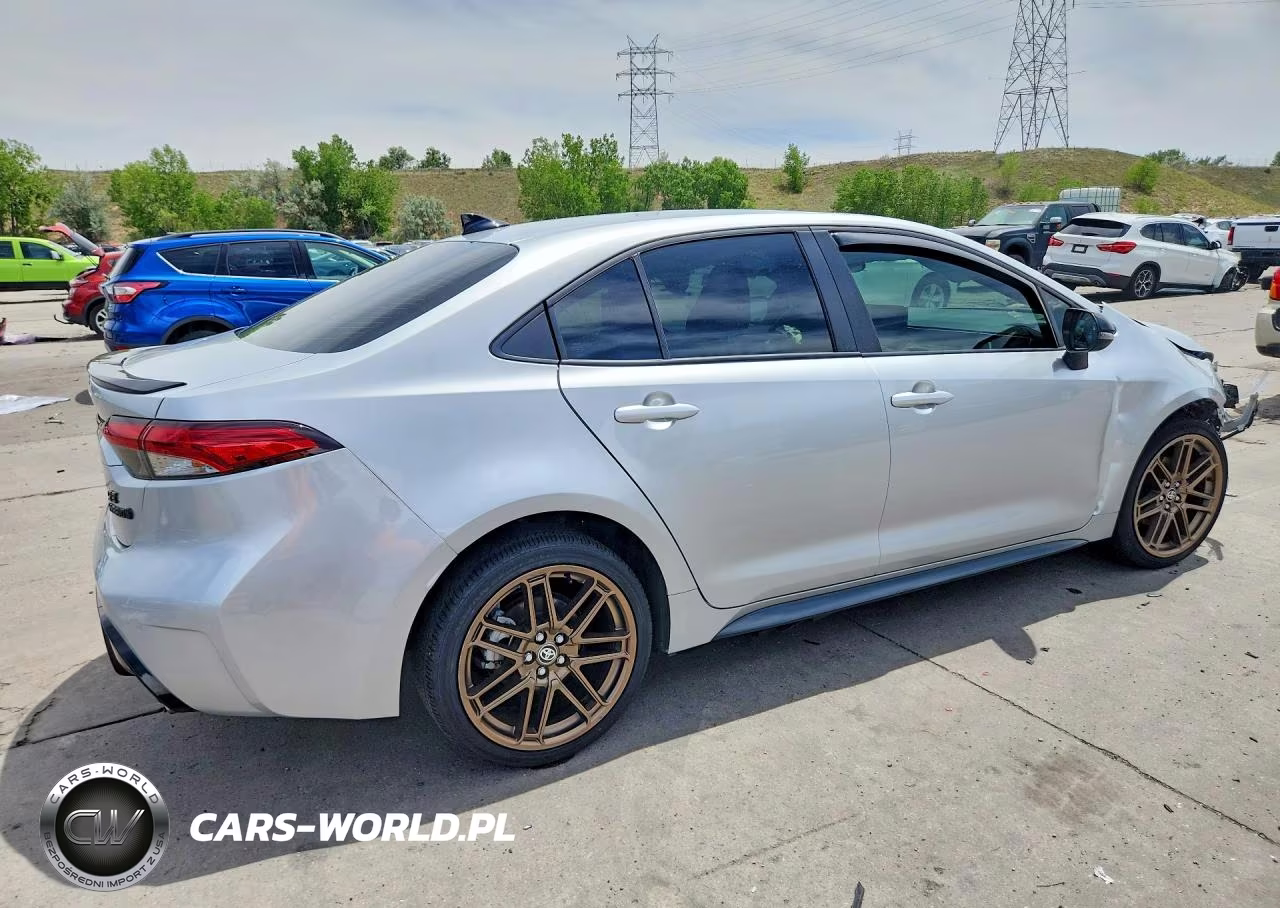 2024 Toyota Corolla Hybrid Nightshade VIN:JTDBCMFE9R3062311 - 3