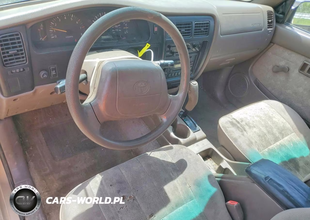 2000 Toyota Tacoma Prerunner VIN:4TANM92NXYZ670715 - 8