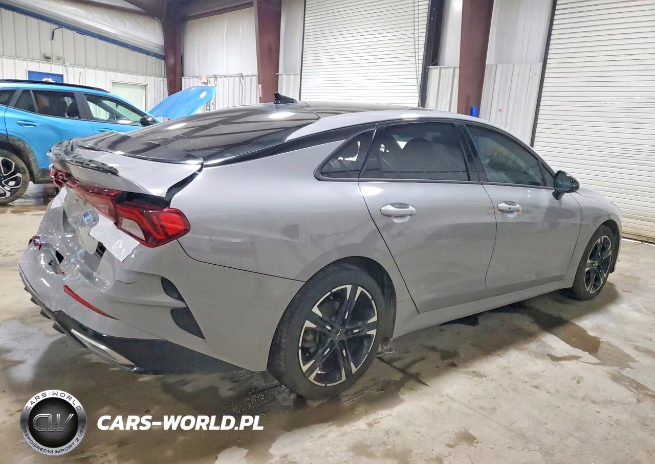 2023 Kia K5 Gt Line VIN:5XXG64J27PG207689 - 3