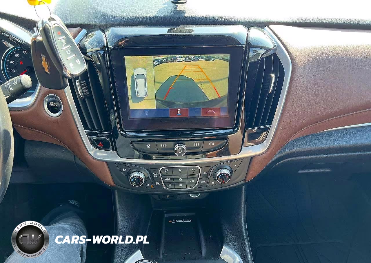 2019 Chevrolet Traverse High Country VIN:1GNEVJKW3KJ264381 - 10