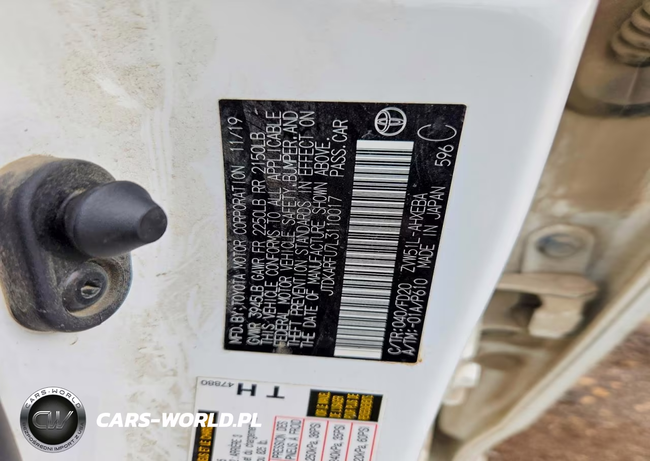 2020 Toyota Prius Le VIN:JTDKARFU7L3110017 - 12