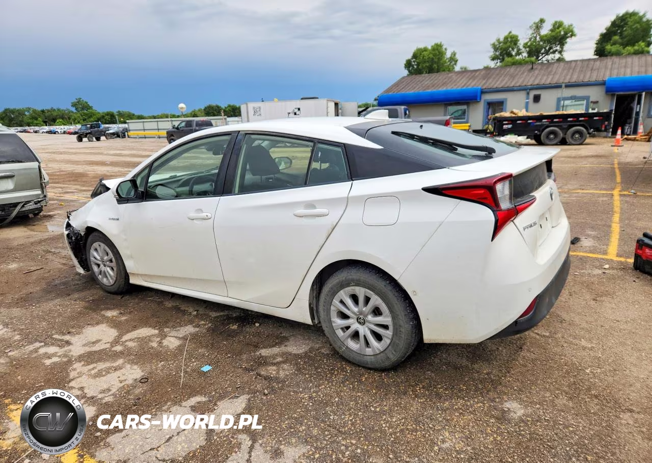 2020 Toyota Prius Le VIN:JTDKARFU7L3110017 - 2
