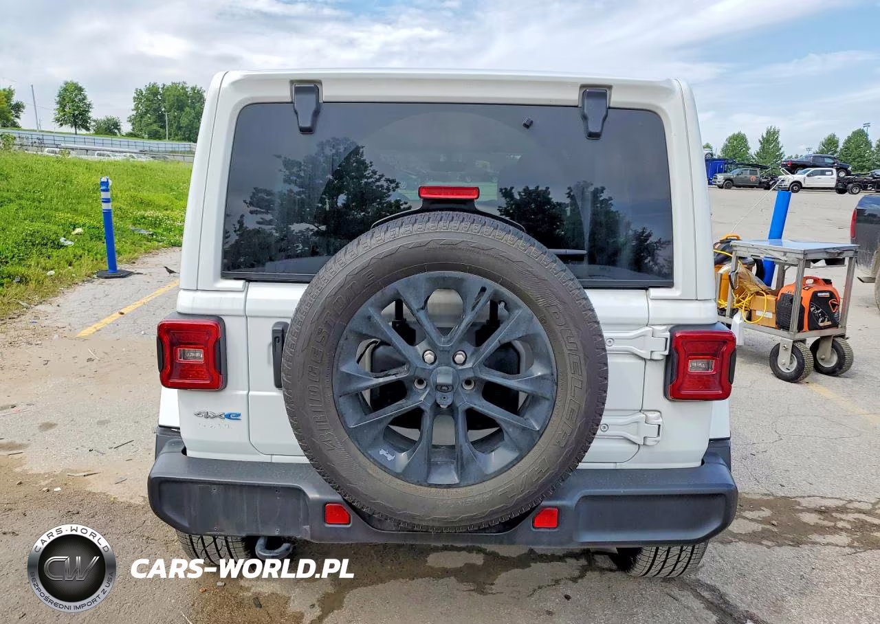 2021 Jeep Wrangler Unlimited Sahara 4Xe VIN:1C4JJXP61MW857211 - 6
