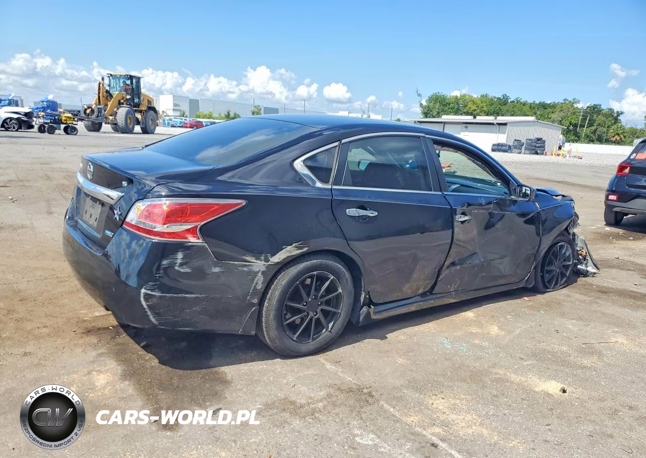 2014 Nissan Altima 2.5 S VIN:1N4AL3AP0EN362967 - 3