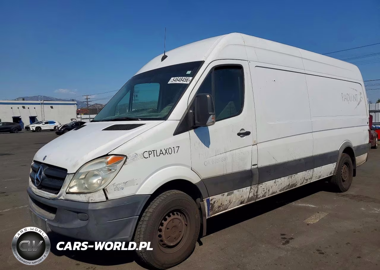 2013 Mercedes-Benz Sprinter 2500