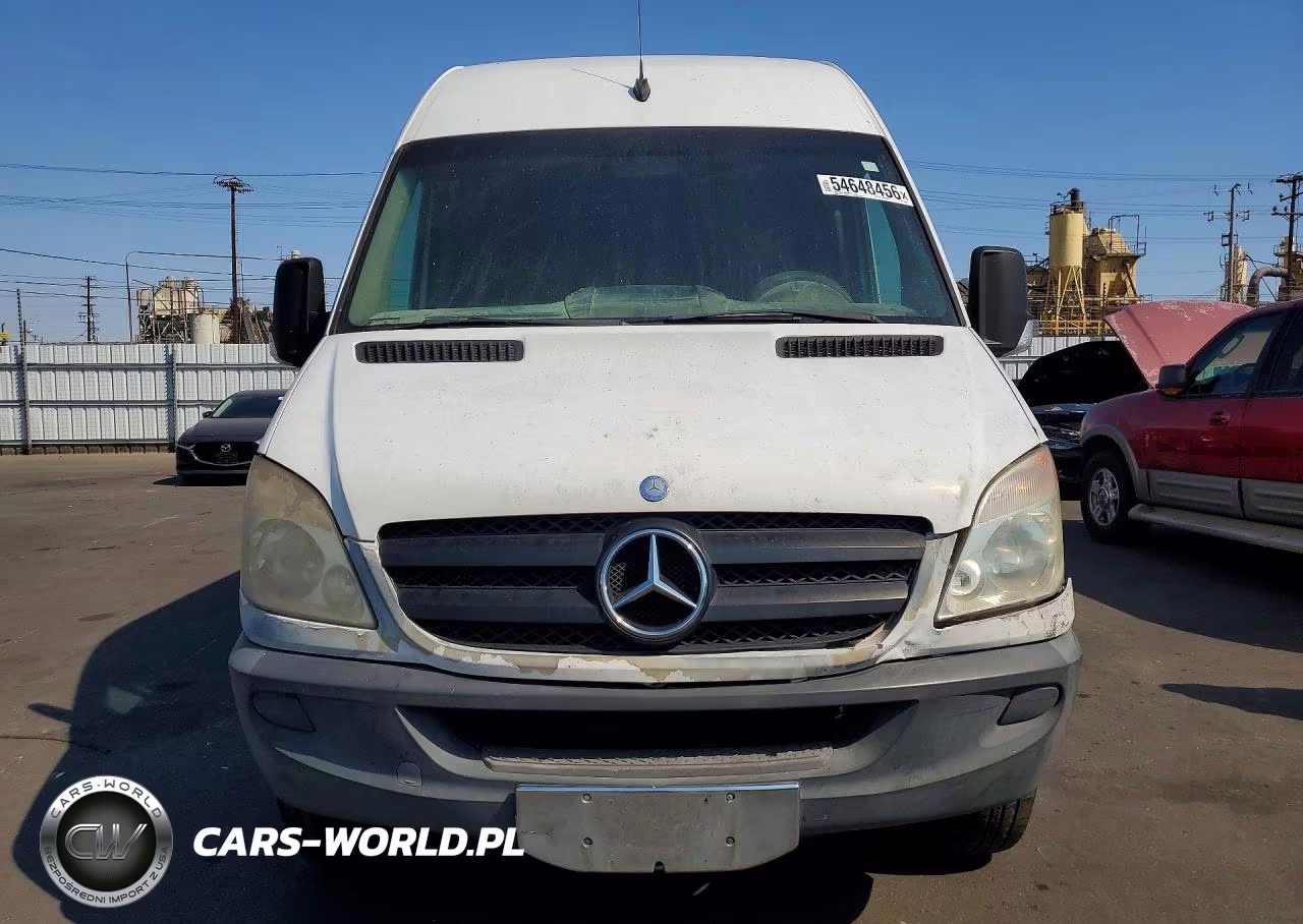 2013 Mercedes-Benz Sprinter 2500 VIN:WD3PE8CC6D5754642 - 5