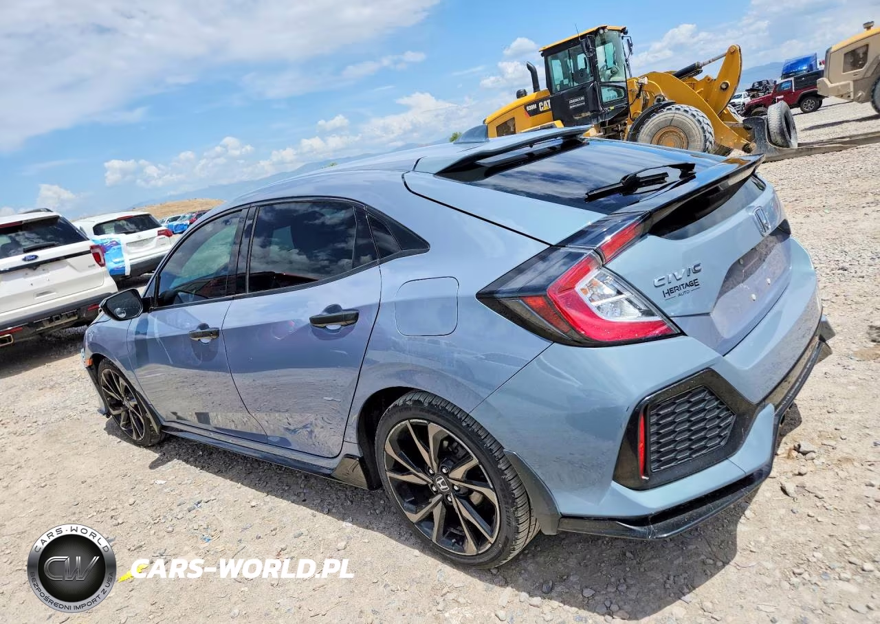 2019 Honda Civic Sport VIN:SHHFK7H48KU216041 - 2